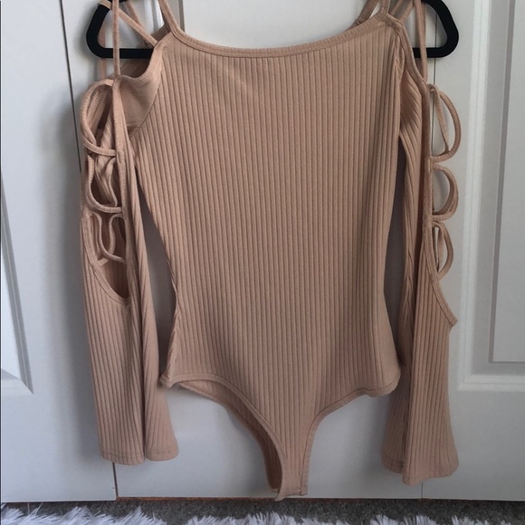 Tan bodysuit with cut out bell sleeves! - Picture 2 of 4